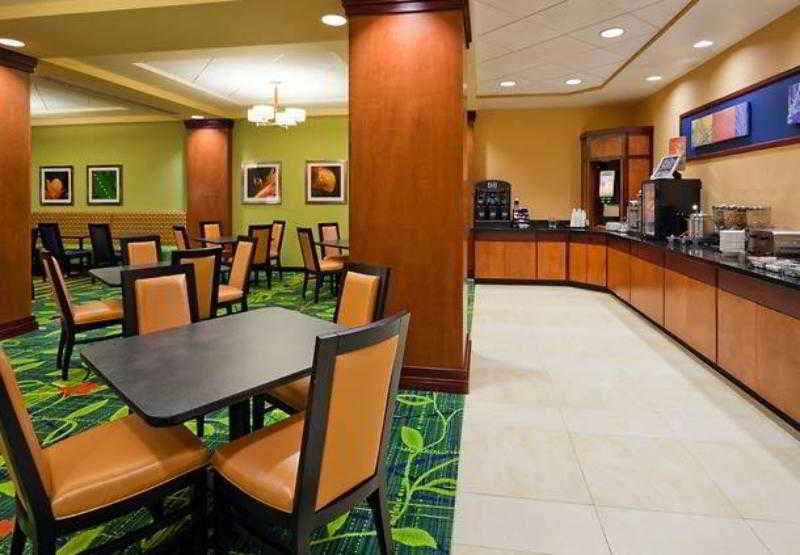Fairfield Downtown Hotel 3*